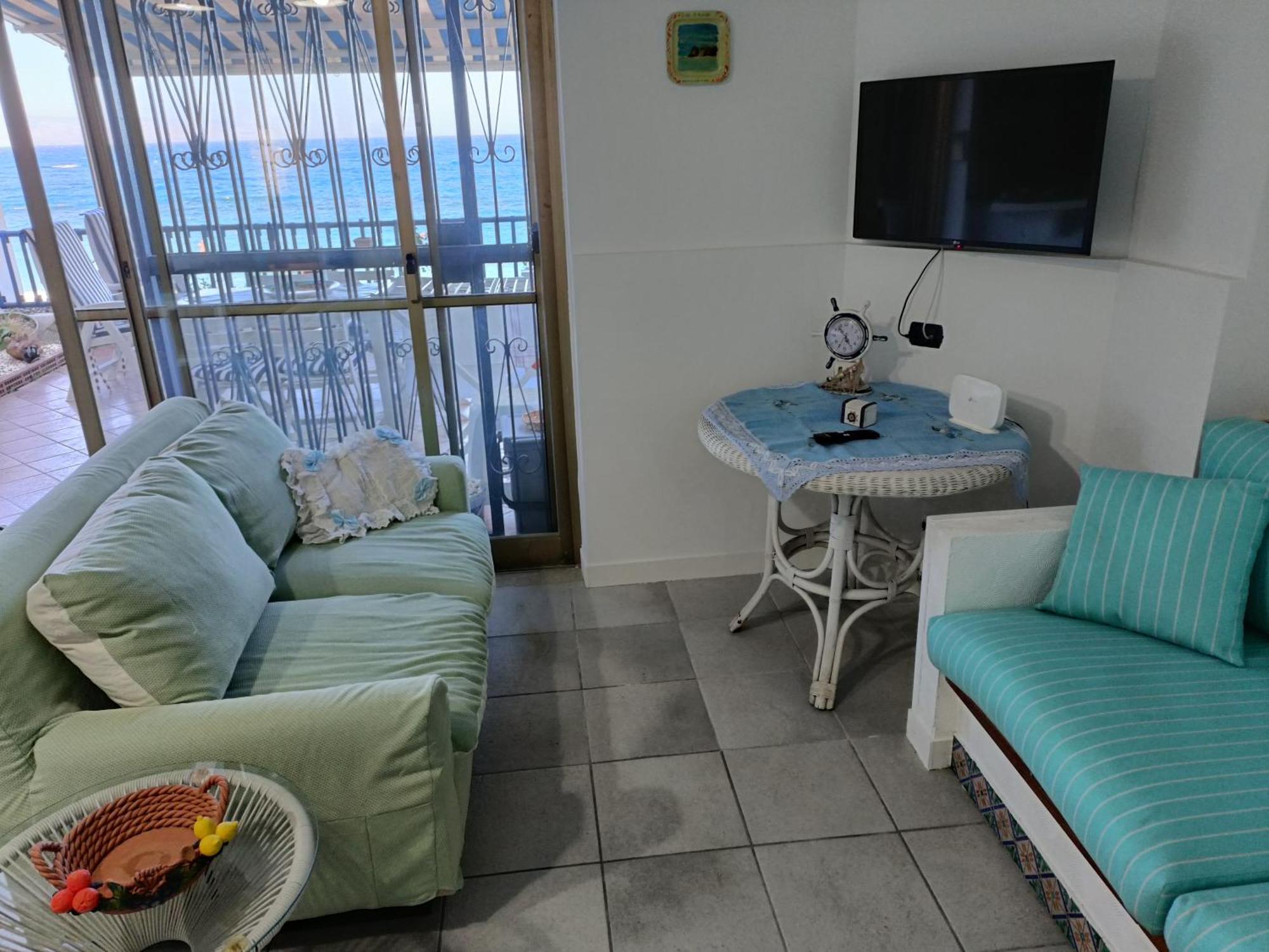 Casa Vacanze Margarita Sant'Alessio Siculo Bagian luar foto